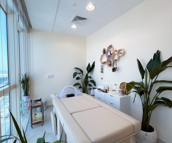 korean-head-spa-aphrodite-beauty-abu-dhabi